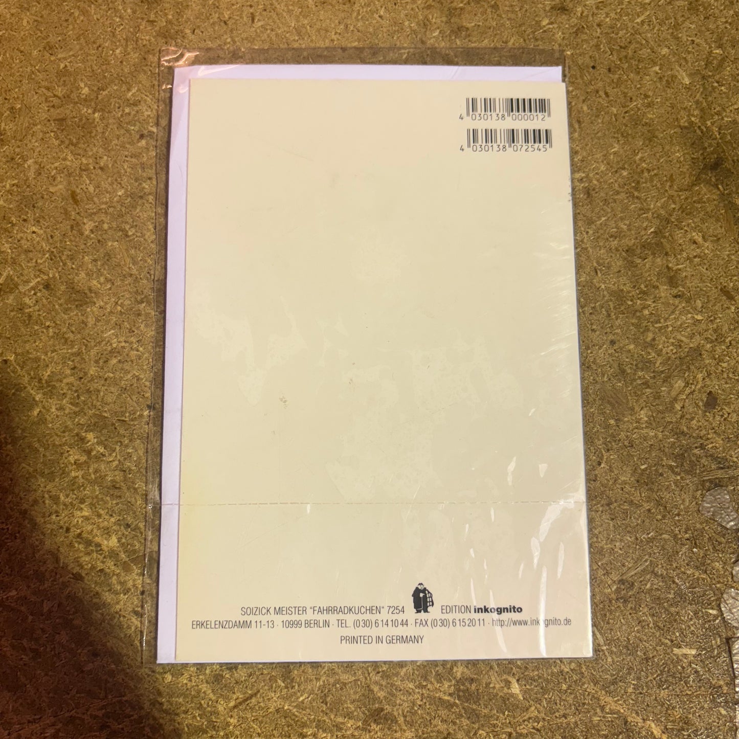Inkognito Greeting Card 7254