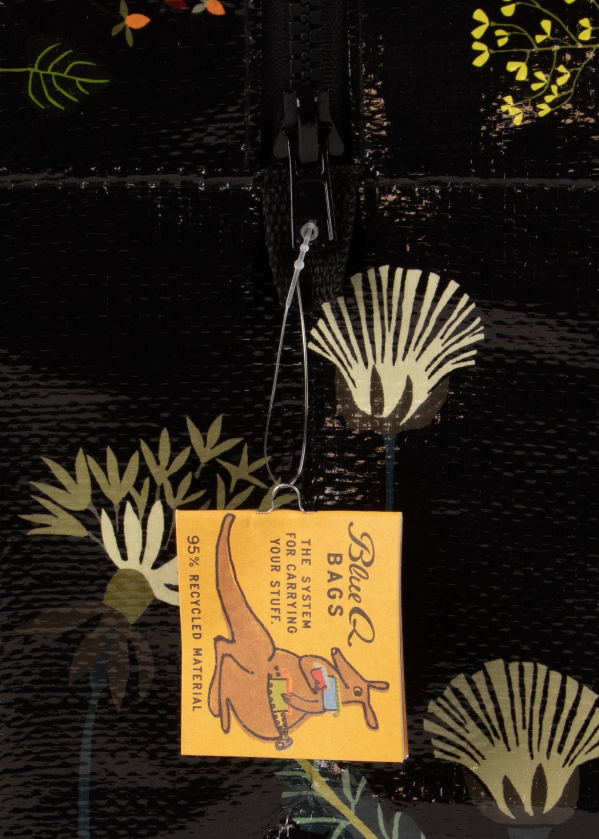 QA649 Plant Study Shoulder Tote