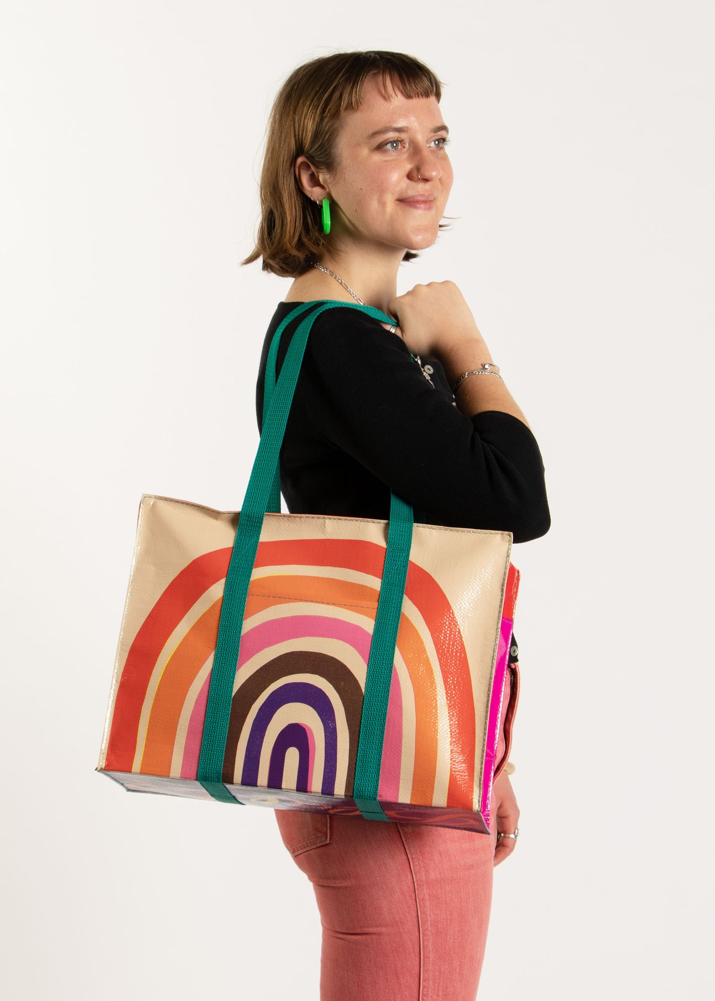 QA672 Rainbow Shoulder Tote