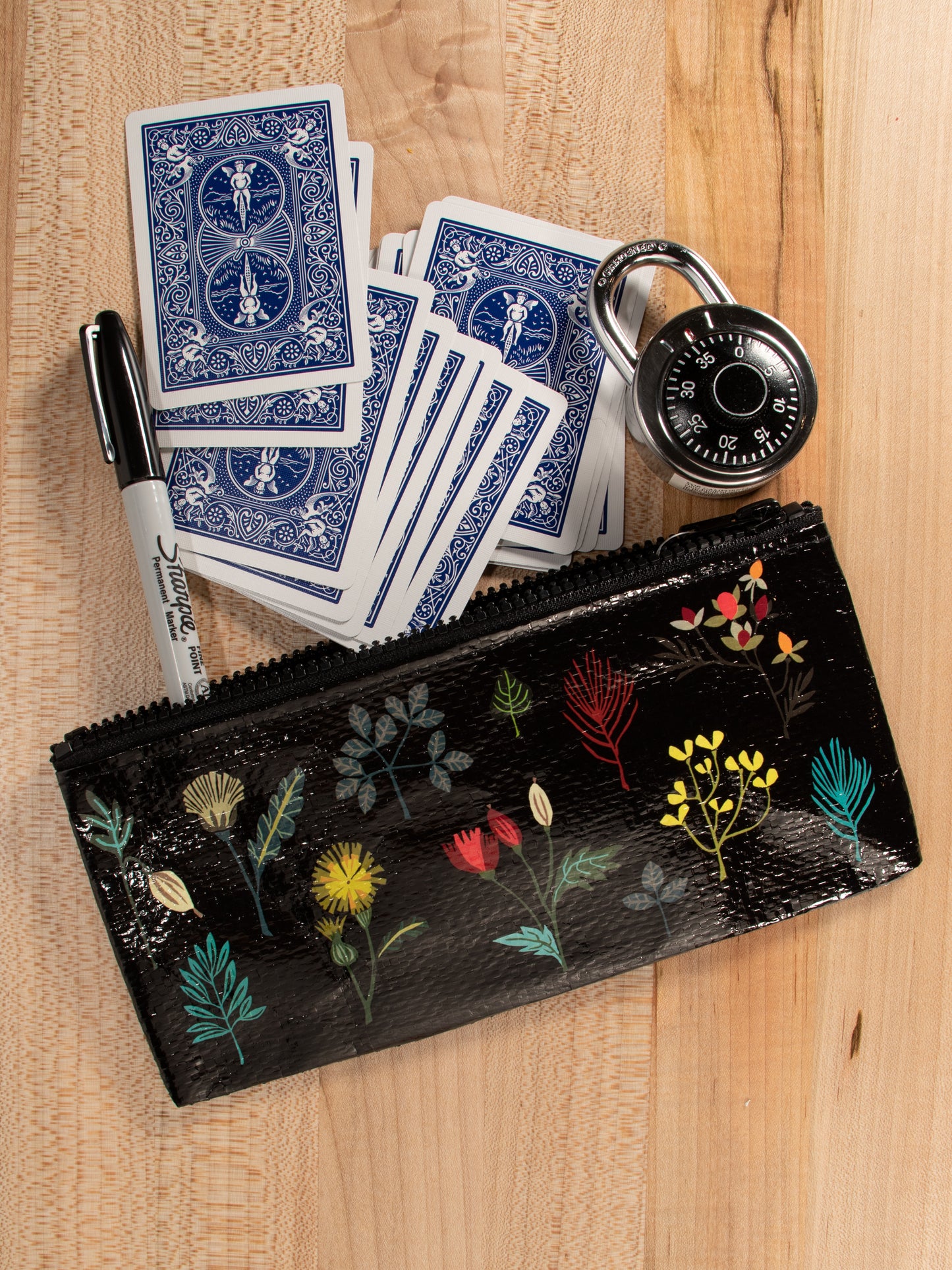 QA755 Plant Study Pencil Case