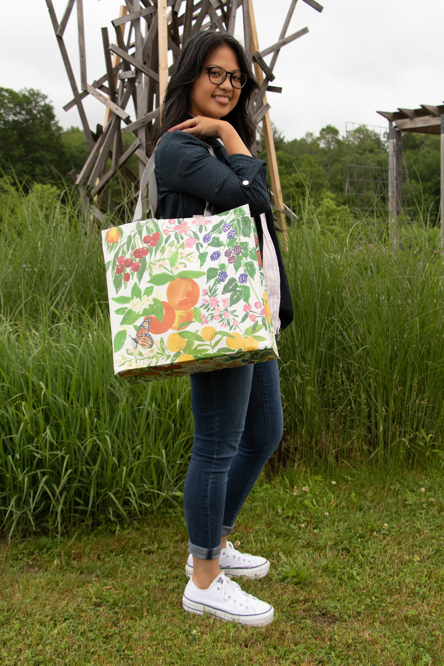 QA841 Orchard Shopper