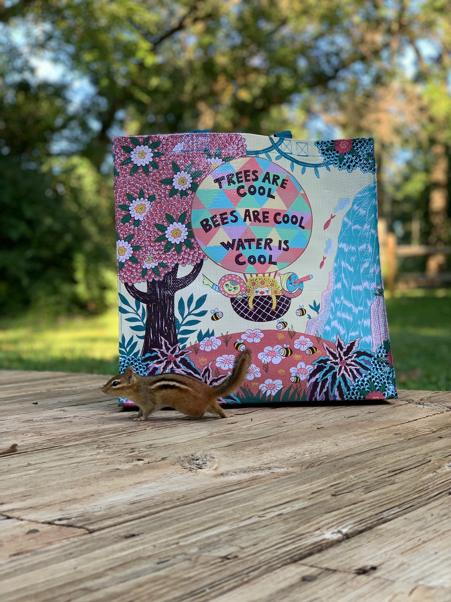 QA846 Trees and Bees Shopper