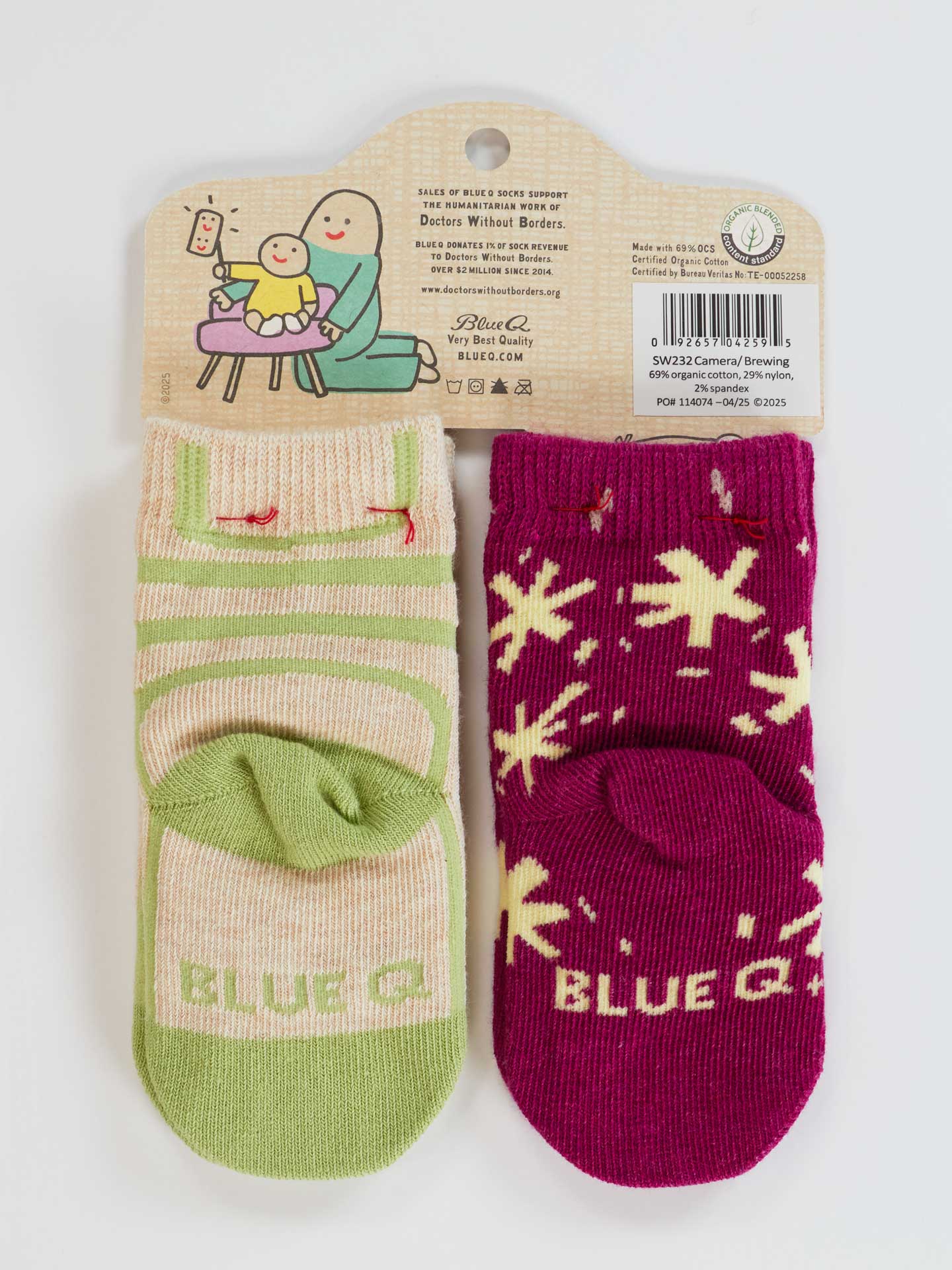 SW232 The Camera Loves Me/ I Got One Brewing Baby Socks