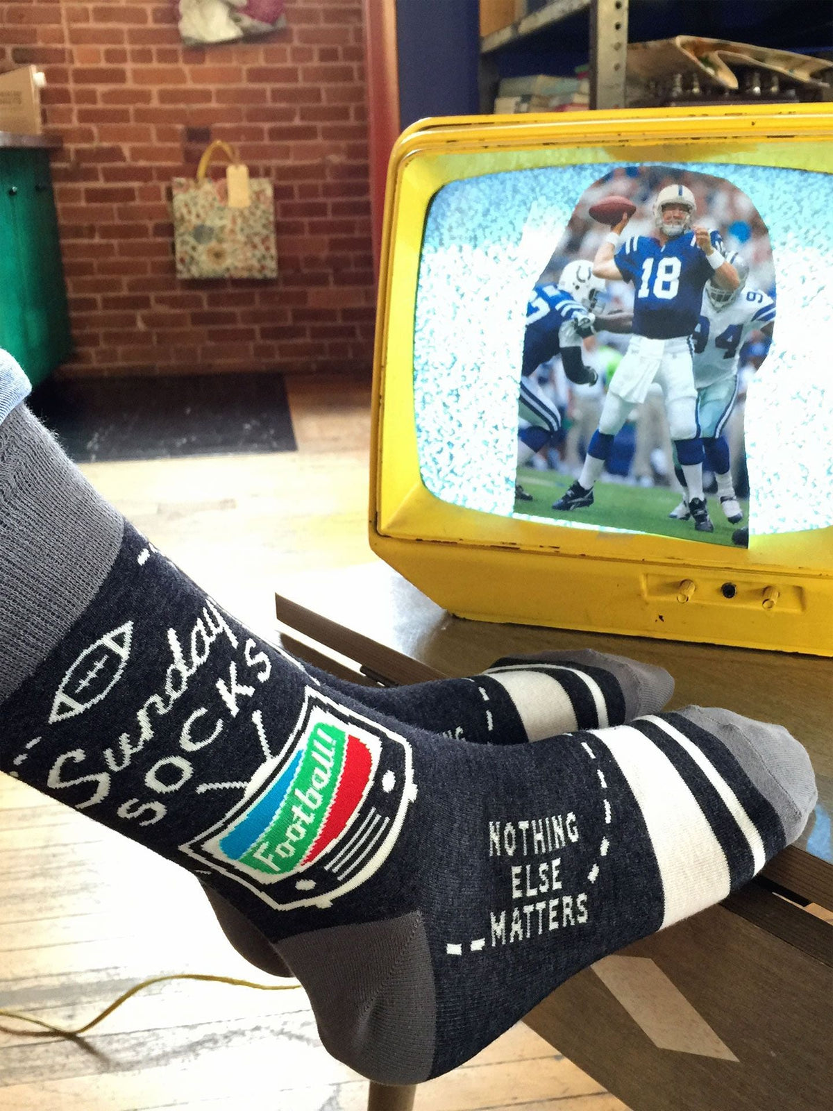 Sunday Socks Men's Socks by Blue Q – image 9