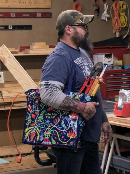 Random Crap Shopper by Blue Q – image 4