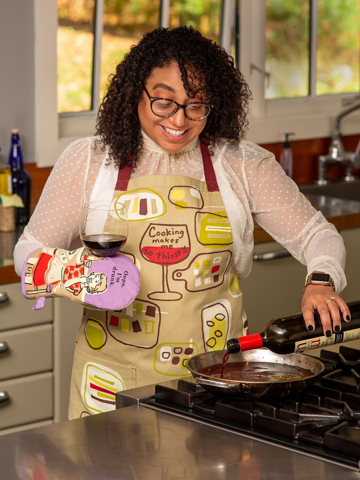 Oops, I'm Drunk Oven Mitt by Blue Q – image 10