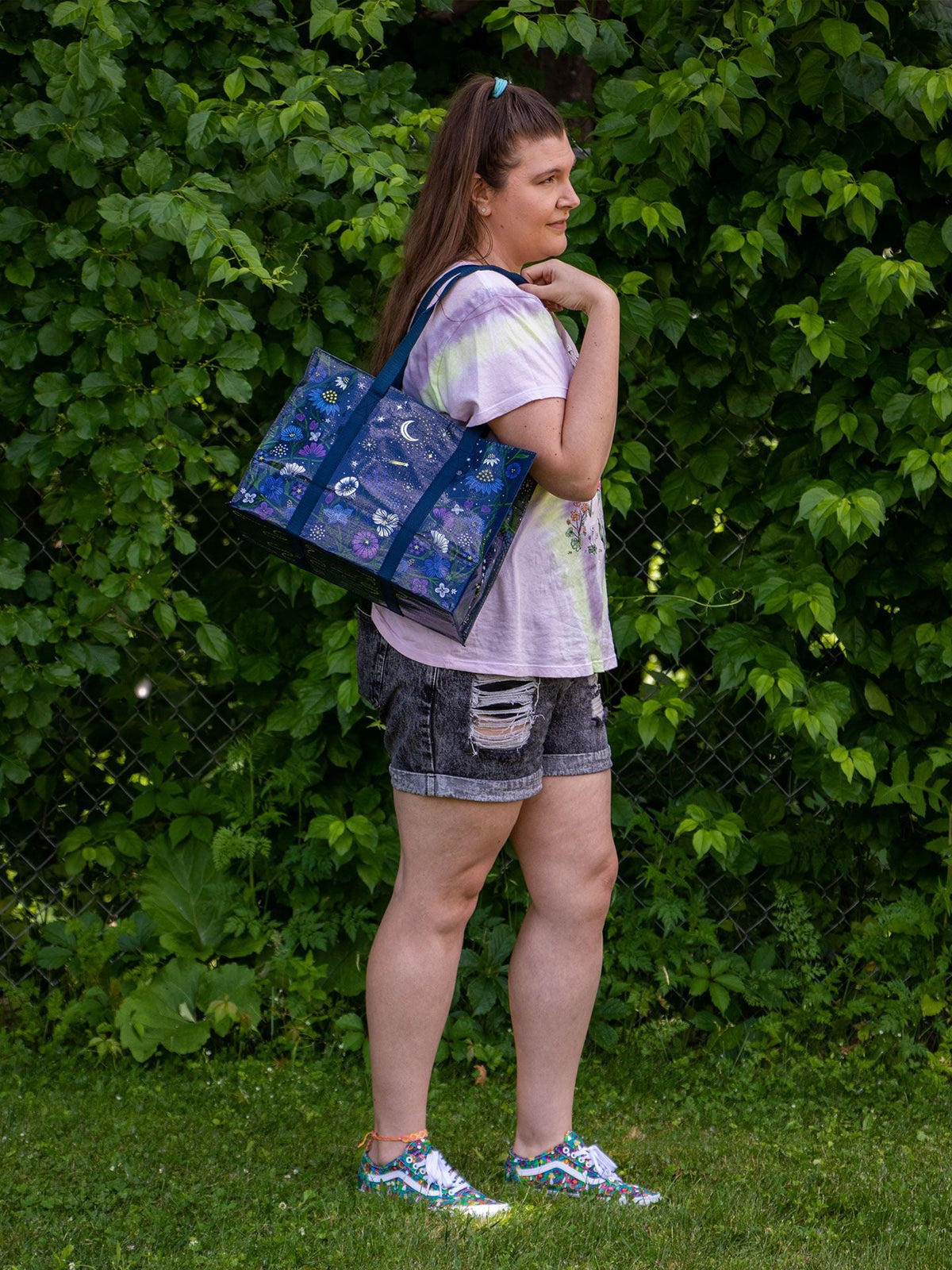 Starry Garden Shoulder Tote by Blue Q – image 9