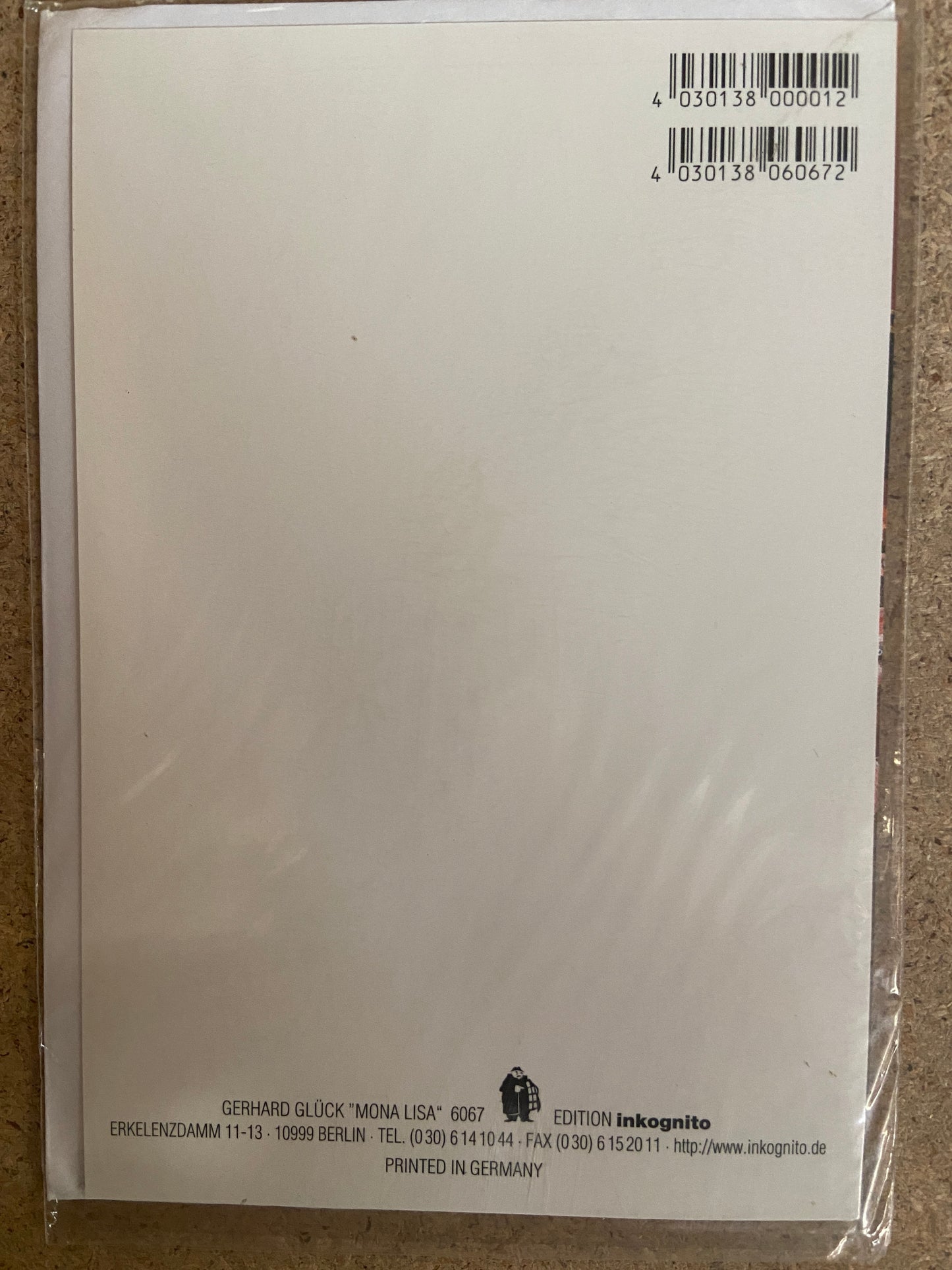 Card main