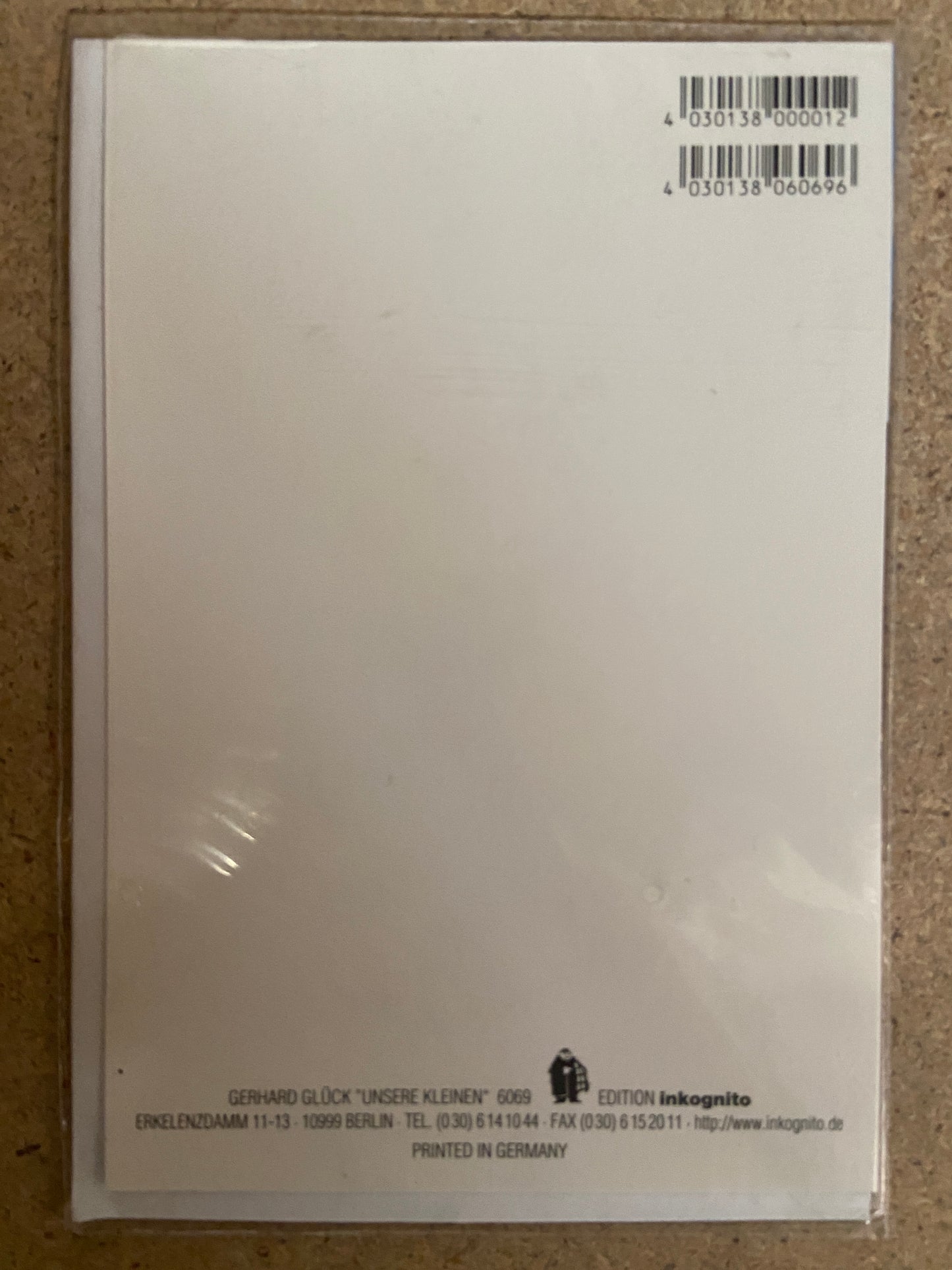 Card main