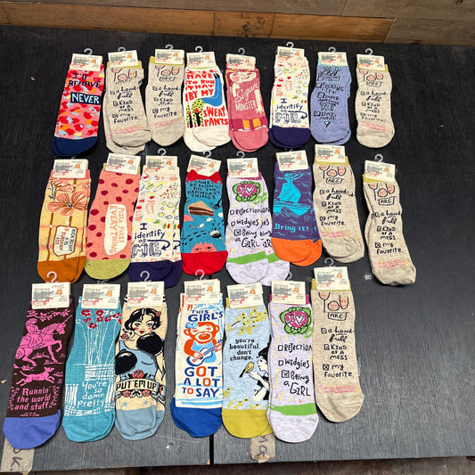 Clearance Bundle 17 - 23 pairs of women's ankle socks - various designs