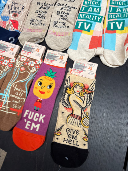 Clearance Bundle 12  - 17 Pairs of ankle socks - various designs