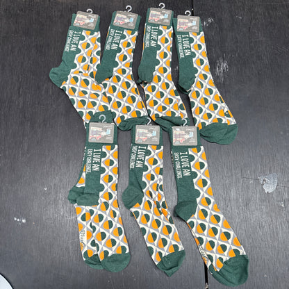 Clearance Bundle 16  - 7 pairs of love an easy challenge men's socks
