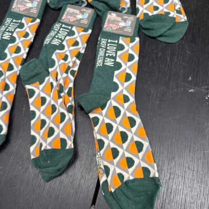 Clearance Bundle 16  - 7 pairs of love an easy challenge men's socks