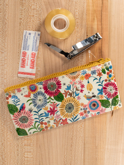 QA724 Flower Field Pencil Case