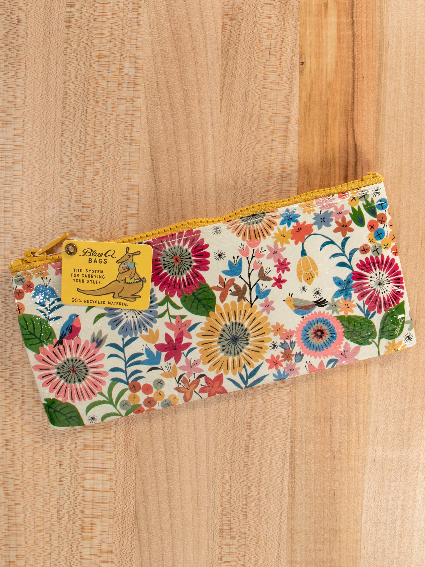QA724 Flower Field Pencil Case
