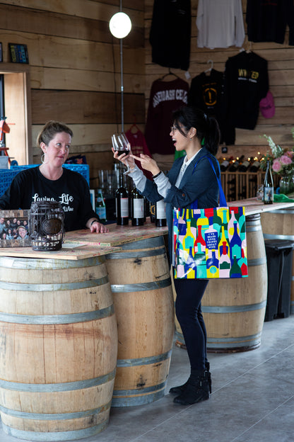 QA838 Good Things About Wine Shopper
