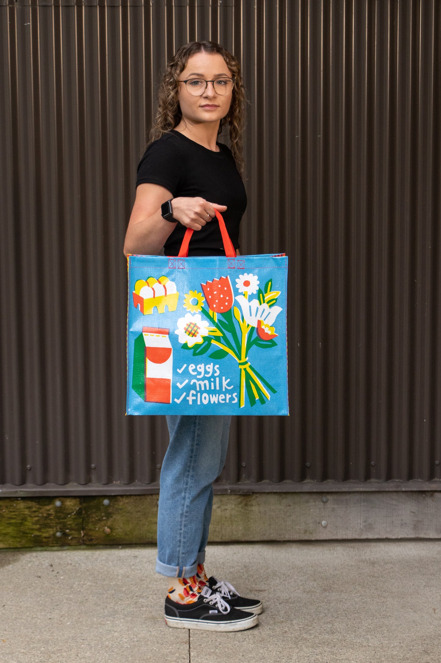 QA852 Eggs Milk Flowers Shopper - NEW!