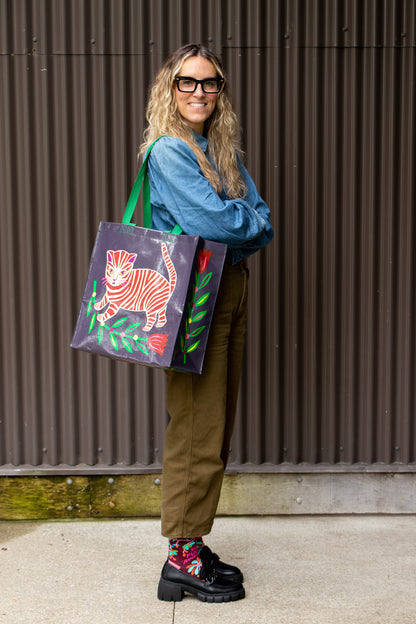 QA854 Tiger Kitten Shopper