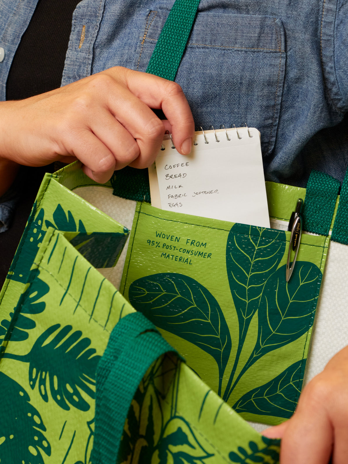 I Have A Bit Of A Plant Problem Shopper by Blue Q – image 4