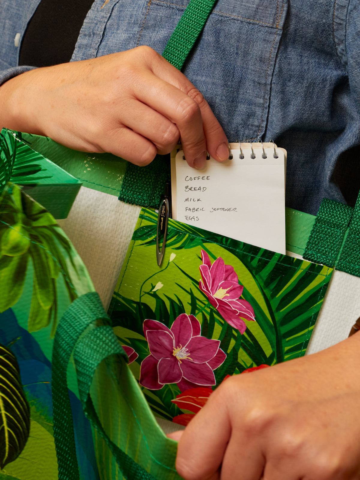 Peacock Paradise Shopper by Blue Q – image 6