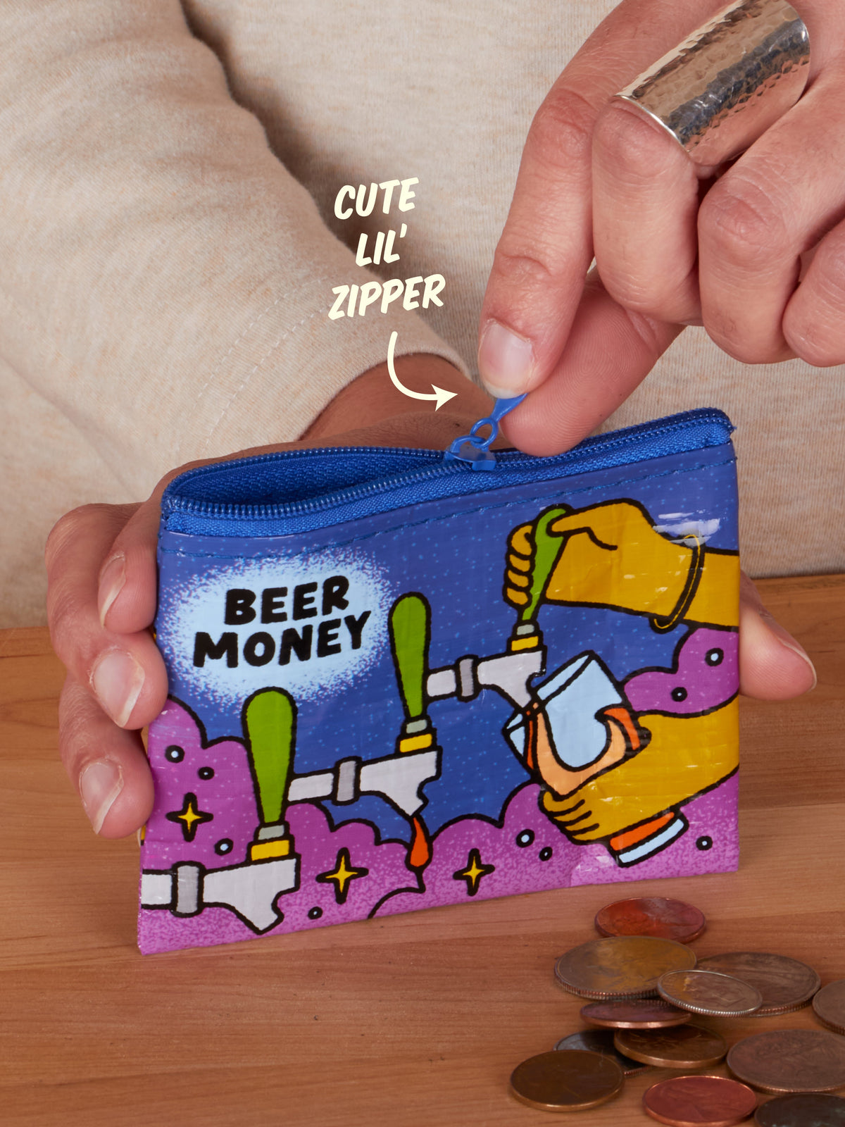 Beer Money (Taps) Coin Purse by Blue Q – image 5