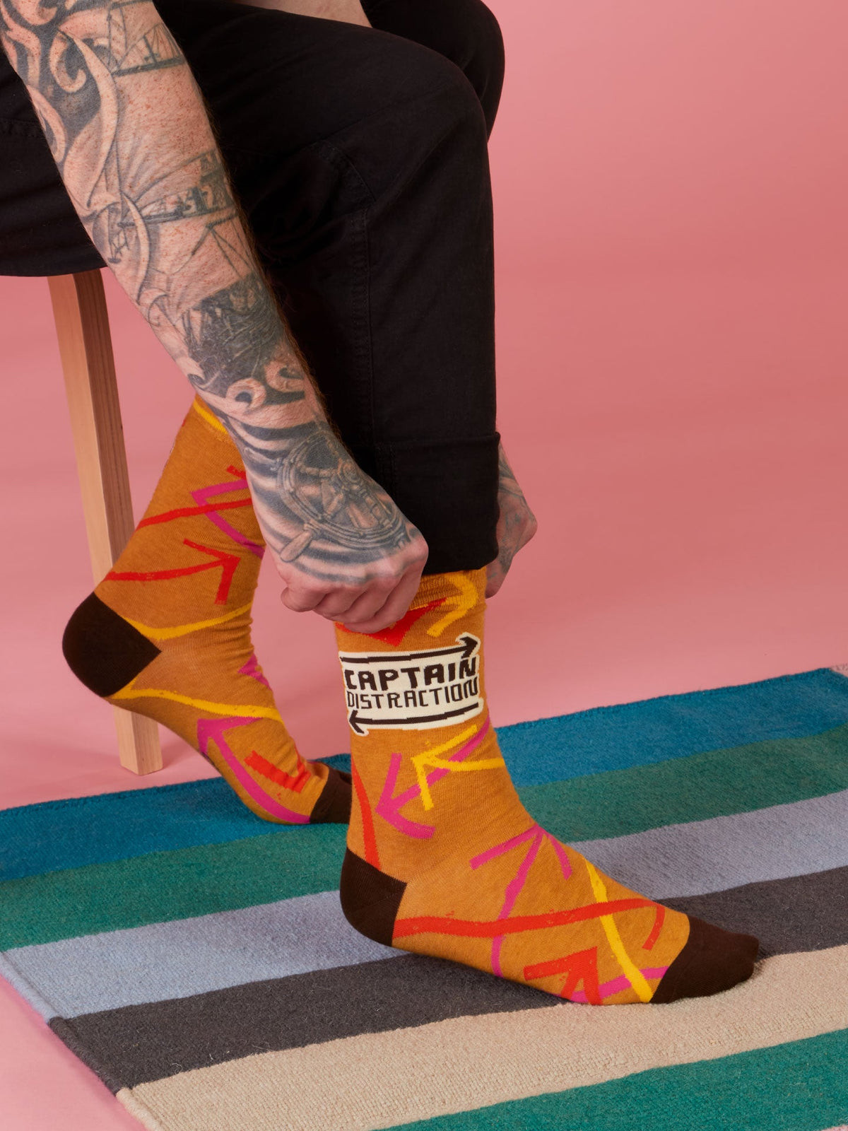 Captain Distraction Men's Socks by Blue Q – image 3