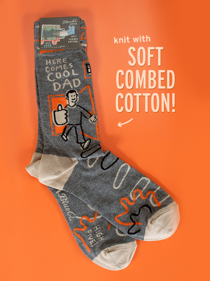SW857 Here Comes Cool Dad Men's Socks