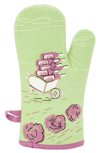 WW106 Blue Q Favorite Wine Is Salad Oven Mitt