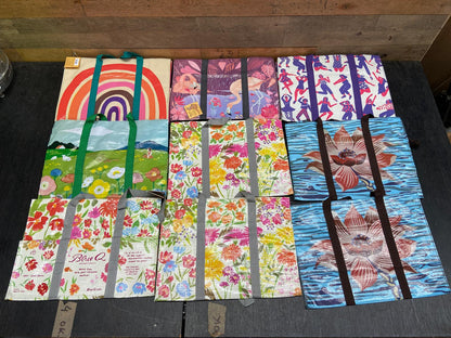 Clearance Bundle 3  - 9 discontinued shoulder totes