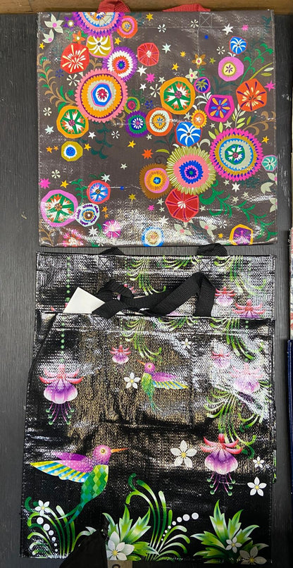 Clearance Bundle 5  - 9 discontinued shopper bags