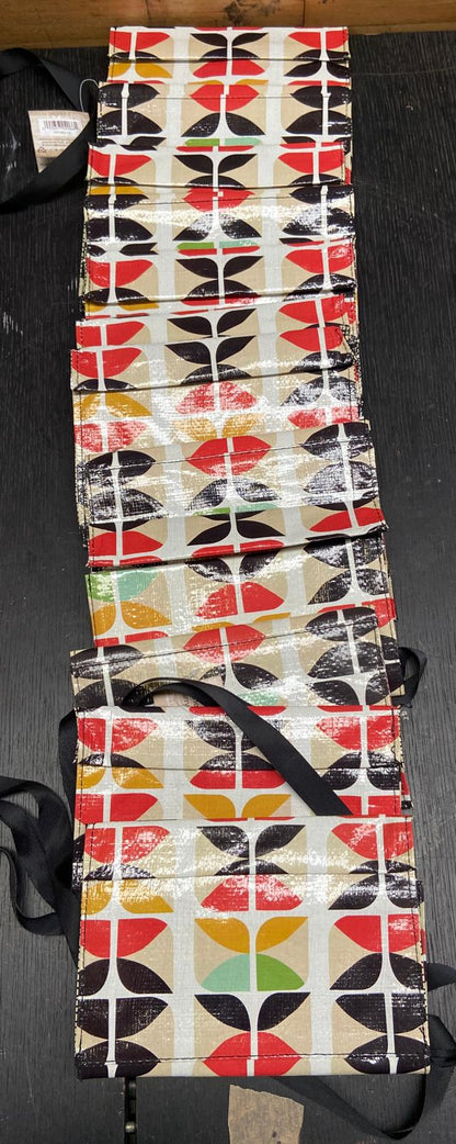 Clearance Bundle 7  - 33 cross body bags