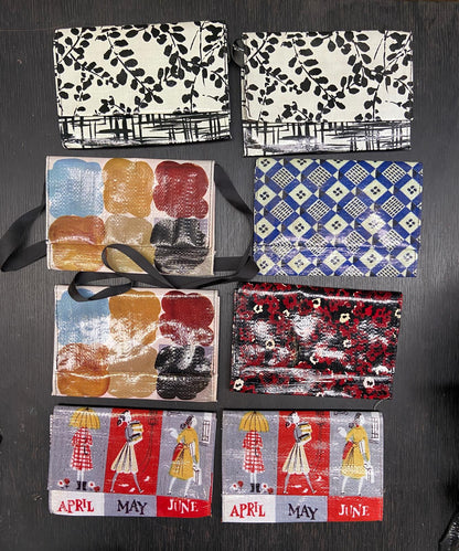 Clearance Bundle 7  - 33 cross body bags