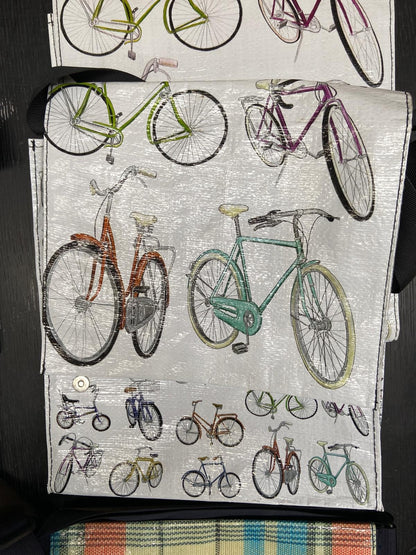 Clearance Bundle 8  - 13 messenger bags